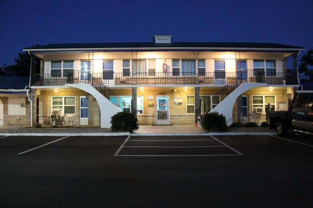 Horse Cave Motel Extérieur photo